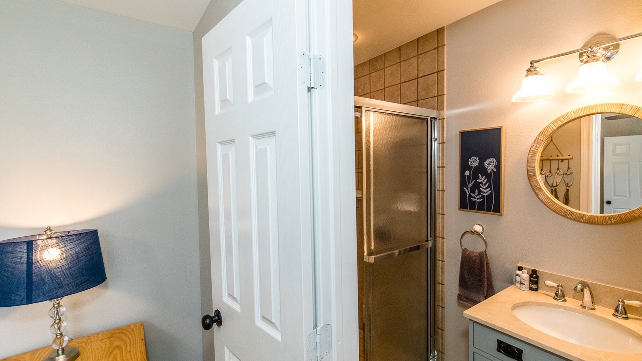 Photo of Bathroom in Graford