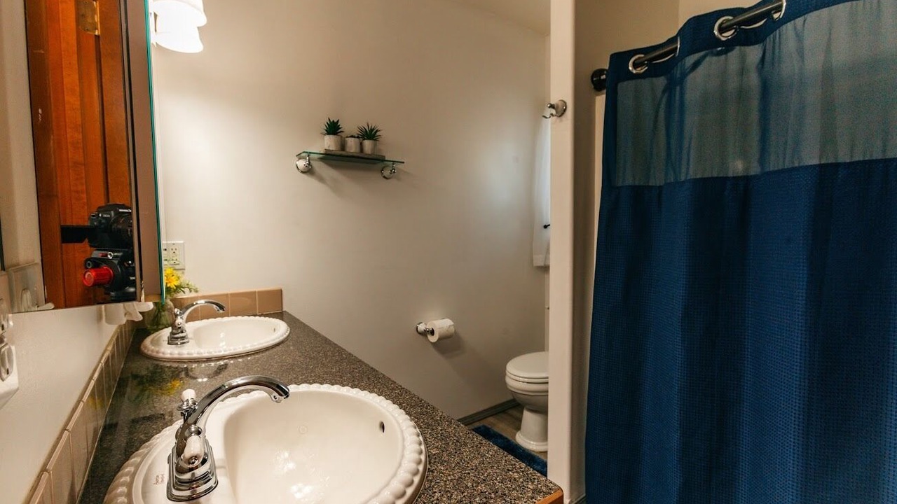 Photo of Bathroom in Bayview