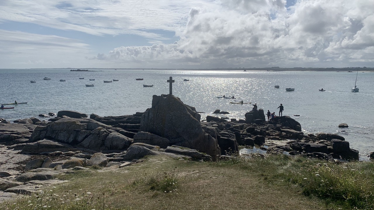 Photo of Others in Plouneour-Trez