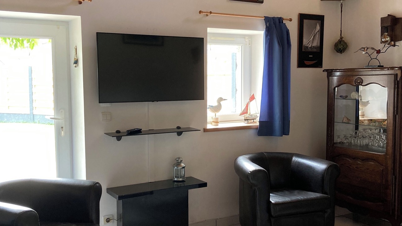 Photo of Livingroom in Plouneour-Trez