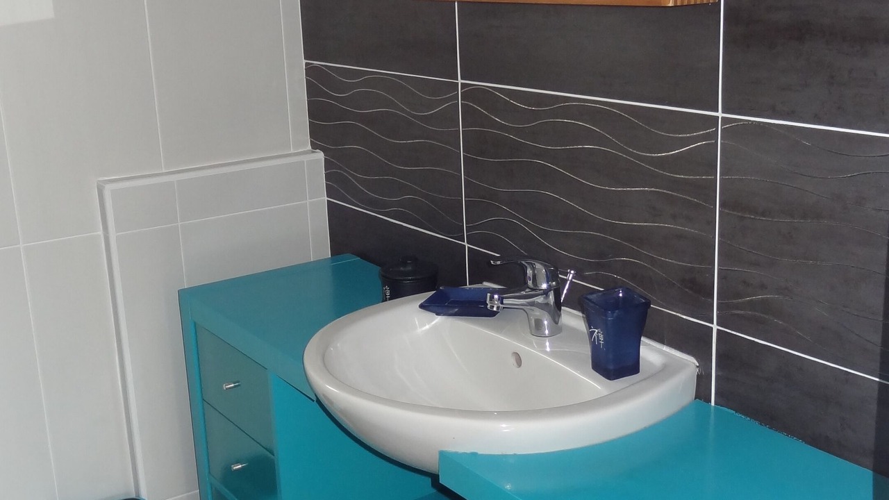 Photo of Bathroom in Plouneour-Trez