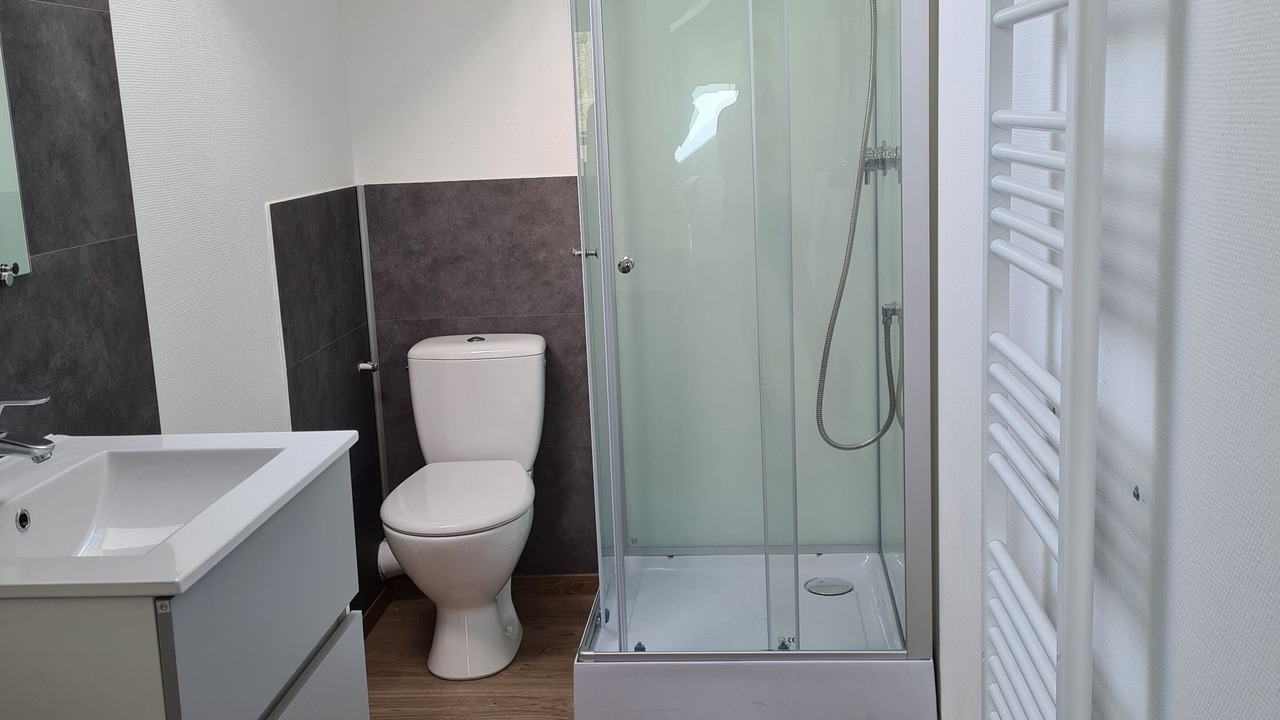 Photo of Bathroom in Vauconcourt-Nervezain