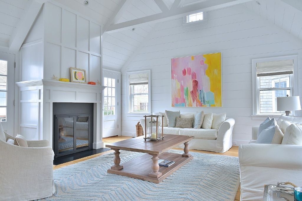 Photo of Livingroom in Nantucket Town