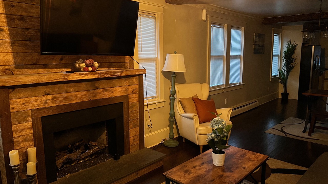 Photo of Livingroom in East Stroudsburg