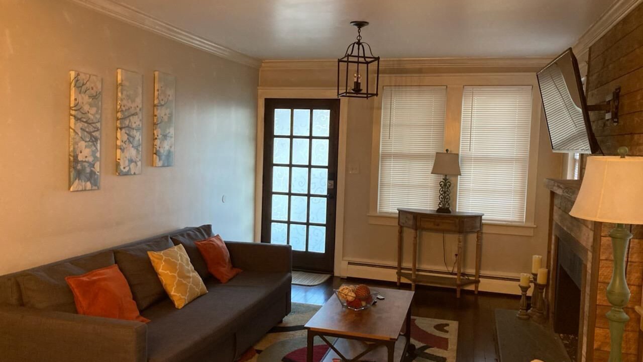 Photo of Livingroom in East Stroudsburg