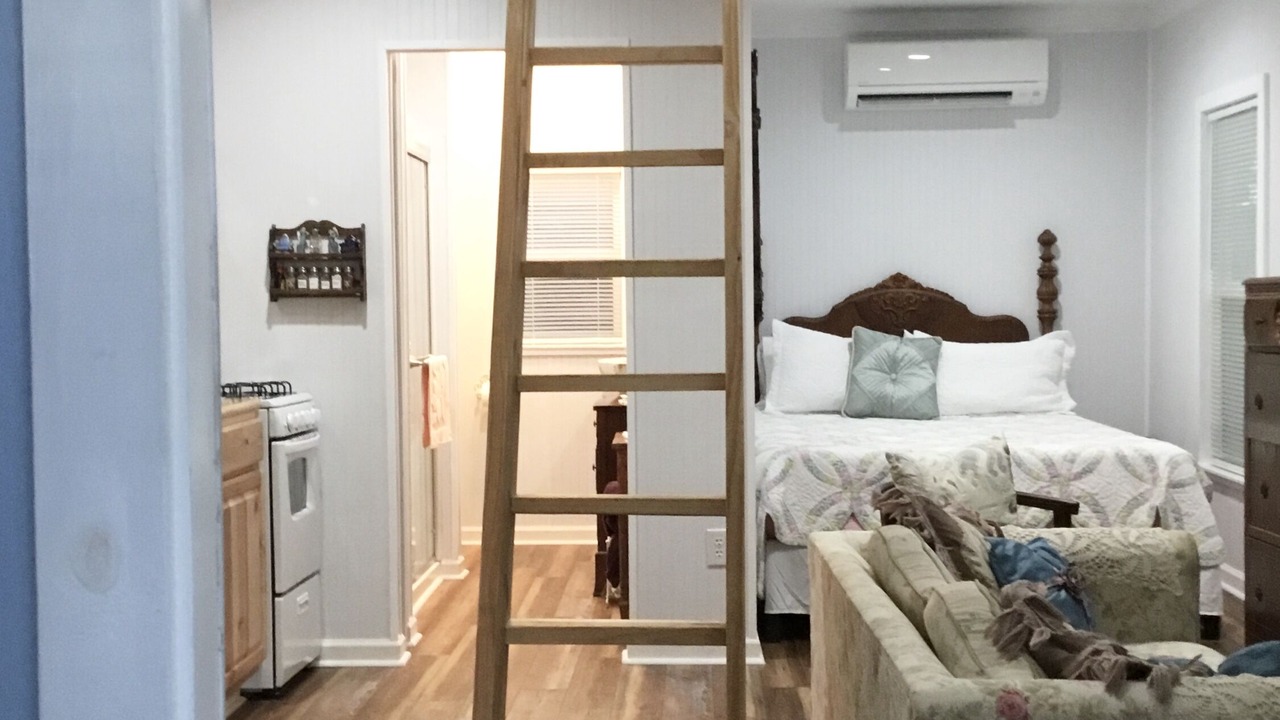 Photo of Bedroom in Round Top