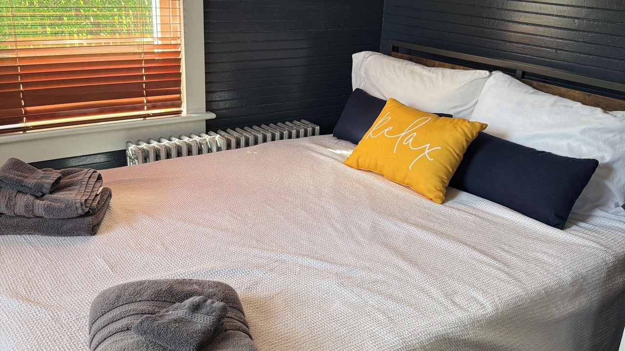 Photo of Bedroom in Oak Bluffs