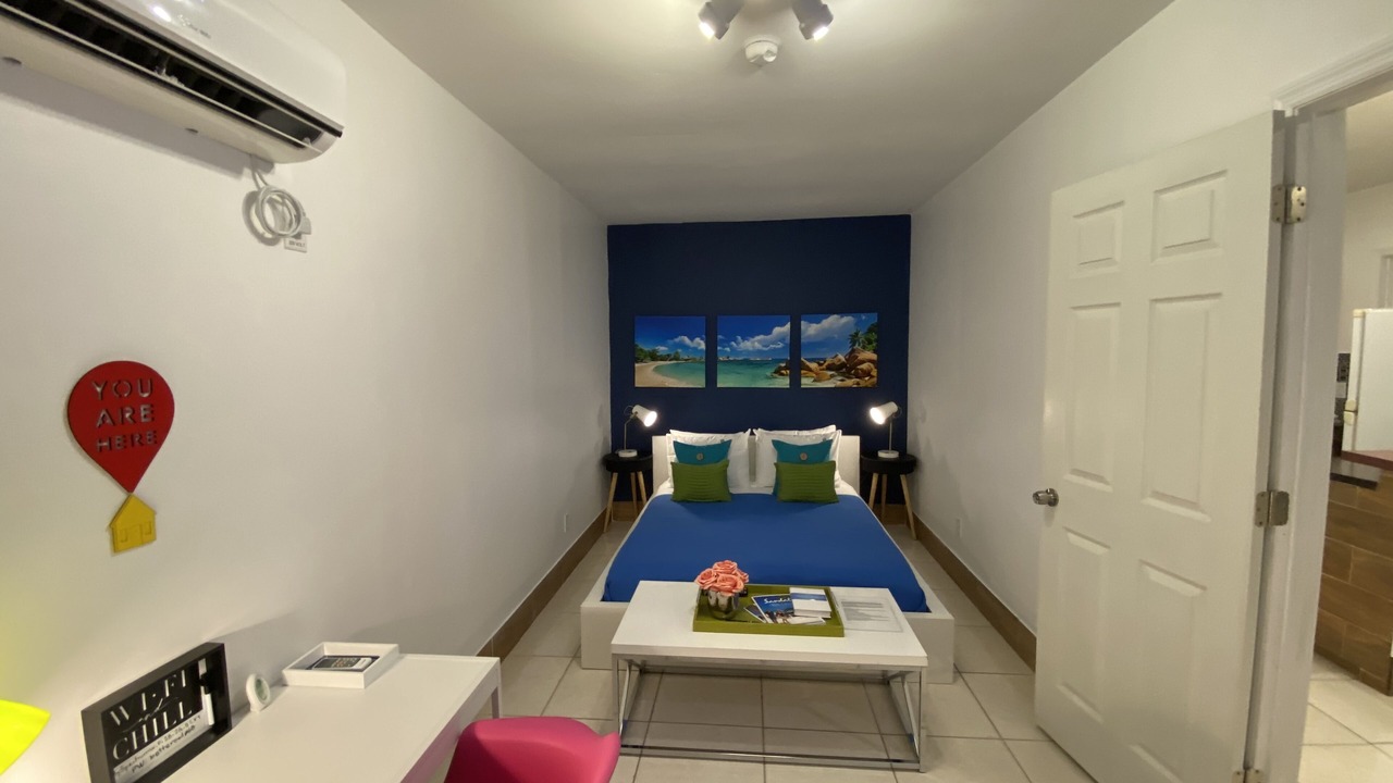 Photo of Bedroom in Town N County Park