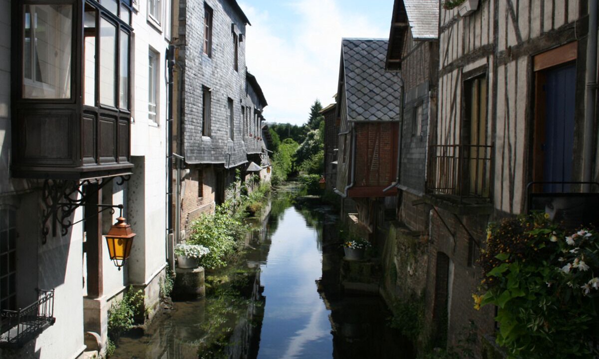 Photo of Outdoor in Sainte-Opportune-la-Mare