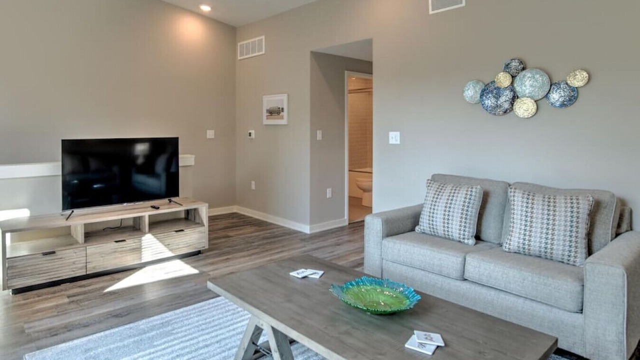 Photo of Livingroom in Asheville