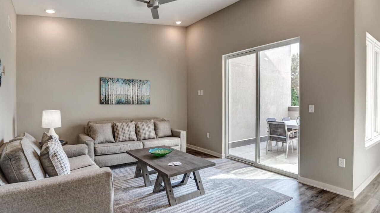 Photo of Livingroom in Asheville