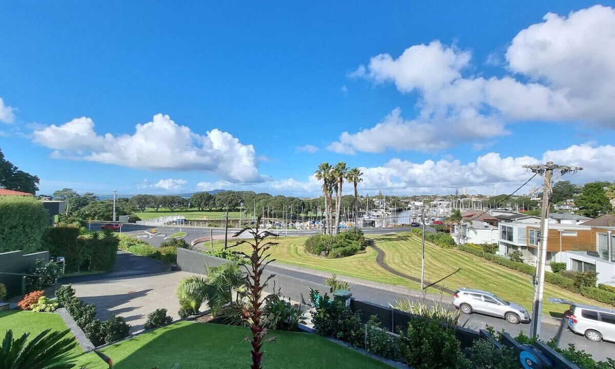 Photo of Outdoor in Castor Bay