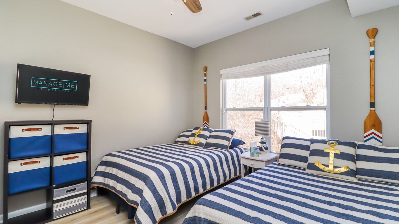 Photo of Bedroom in Camdenton