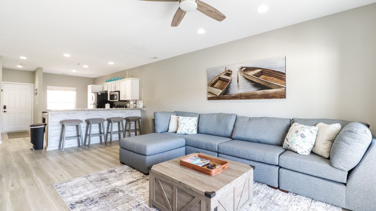 Photo of Livingroom in Camdenton