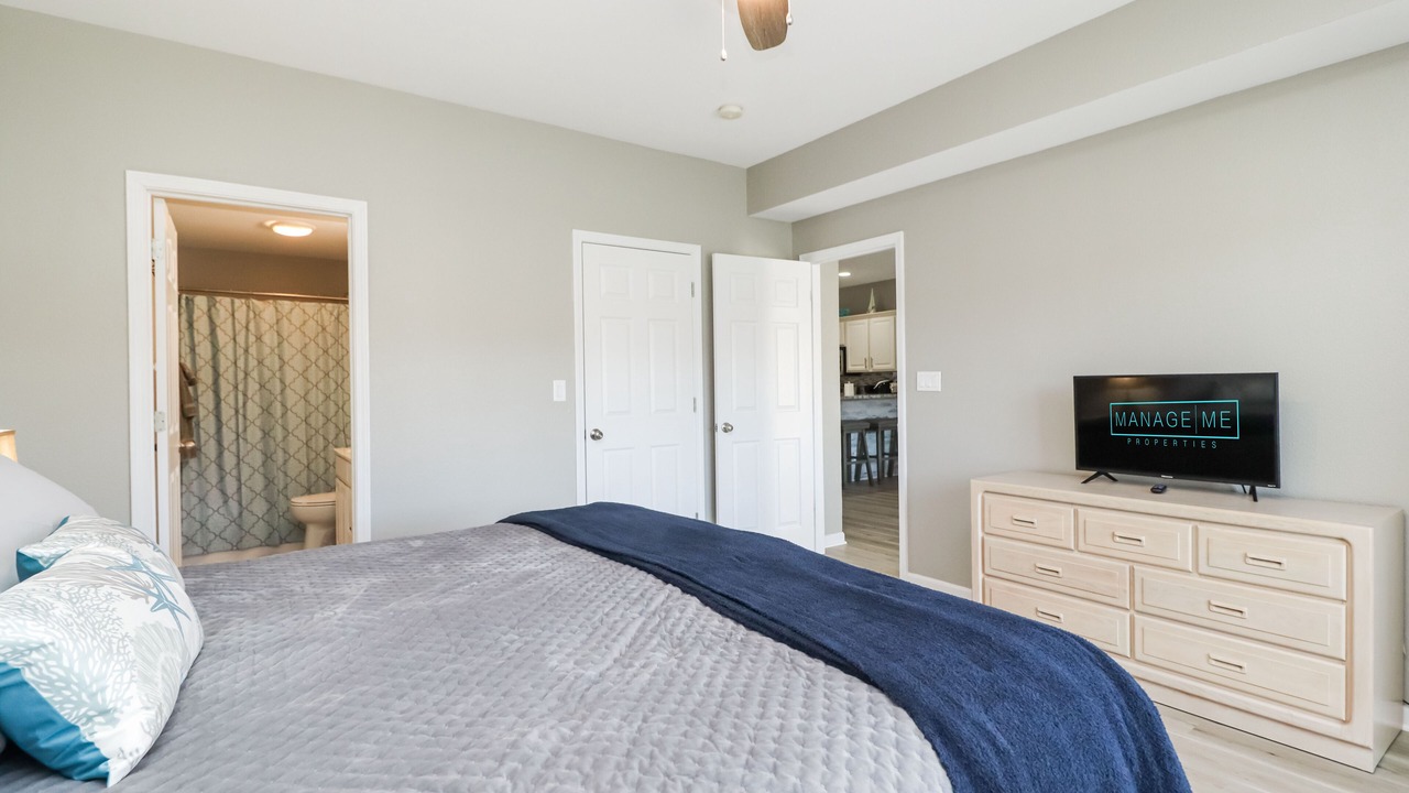 Photo of Bedroom in Camdenton