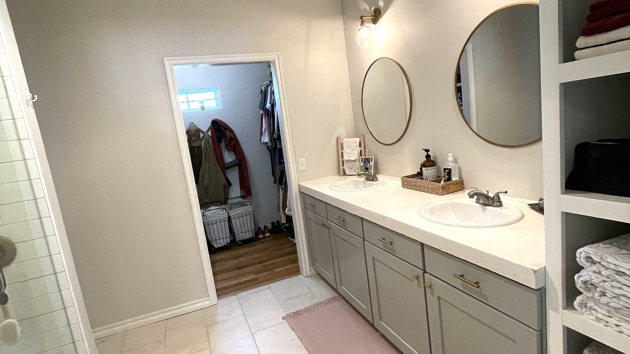 Photo of Bathroom in Guthrie
