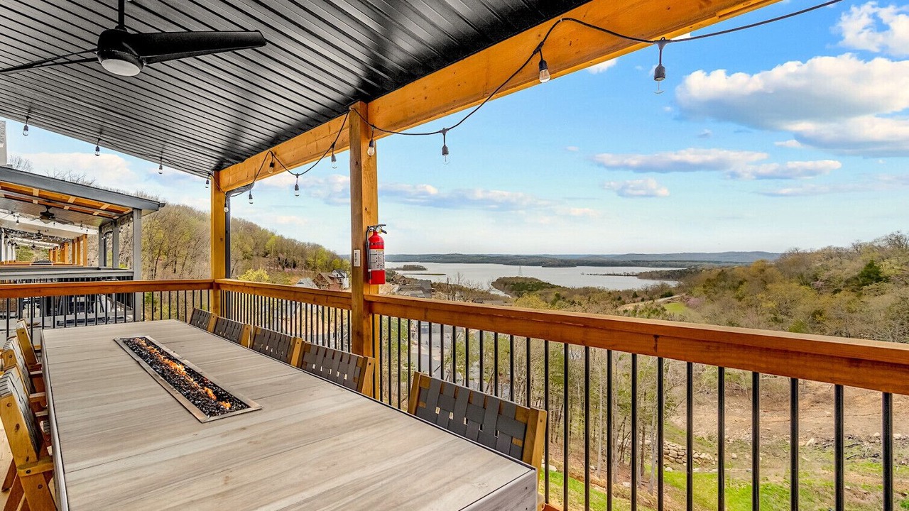 Photo of Outdoor in Table Rock