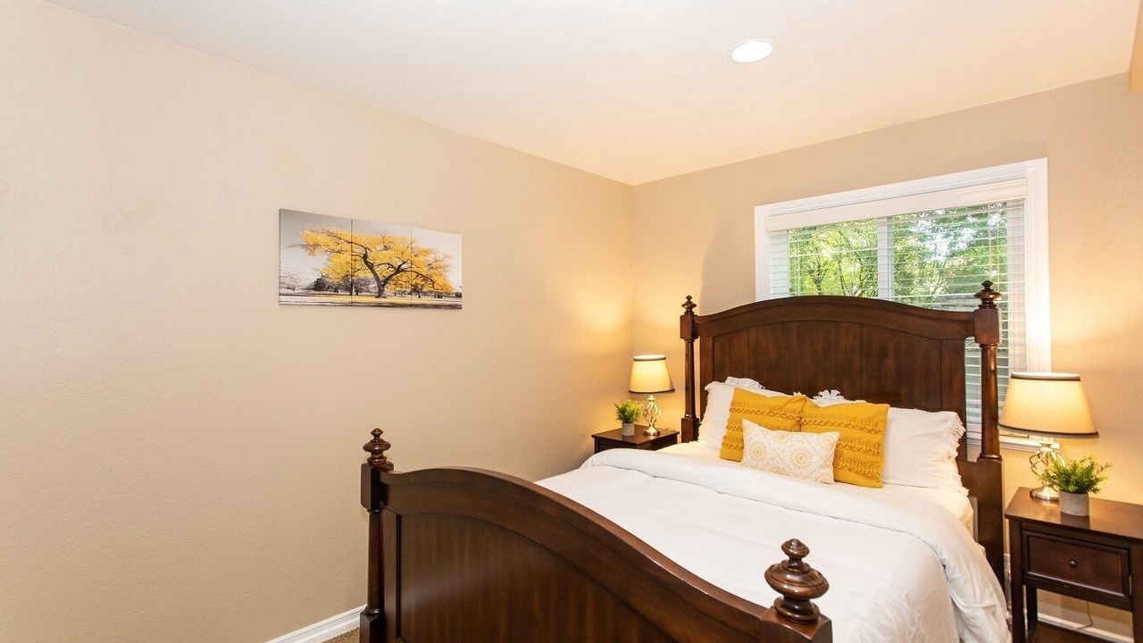 Photo of Bedroom in Fallbrook