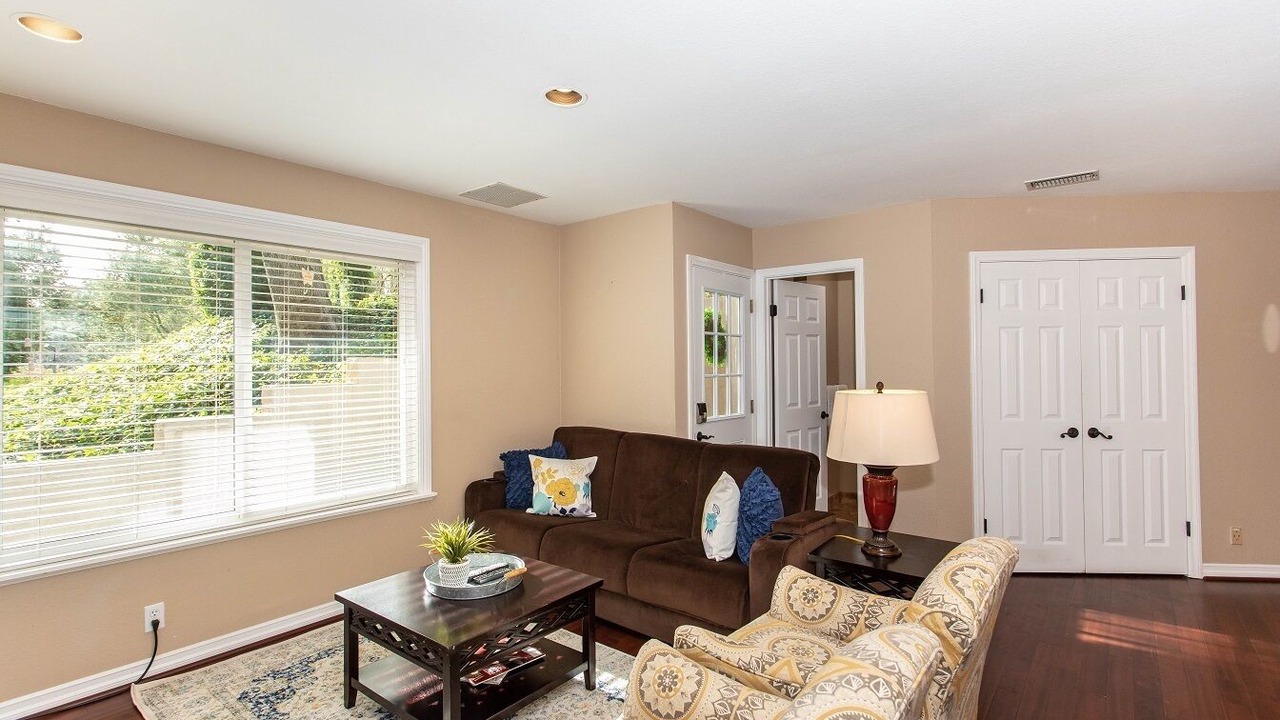 Photo of Livingroom in Fallbrook