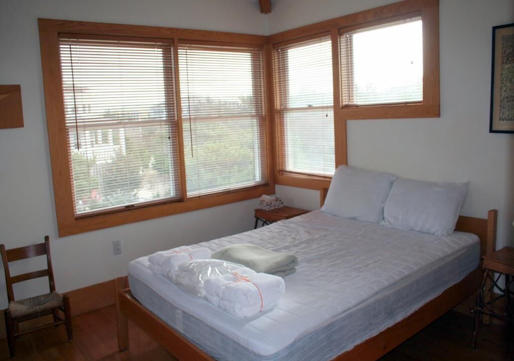 Photo of Bedroom in Loveladies