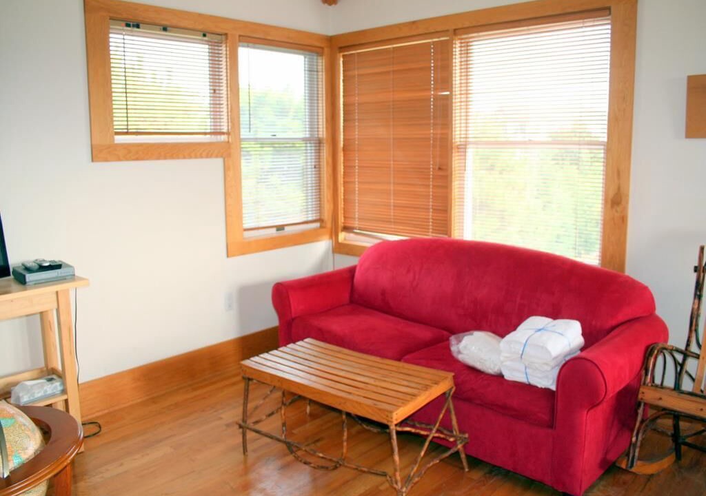 Photo of Livingroom in Loveladies