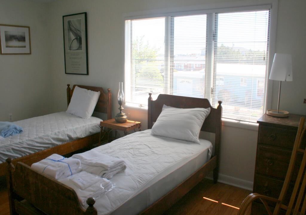 Photo of Others in Loveladies