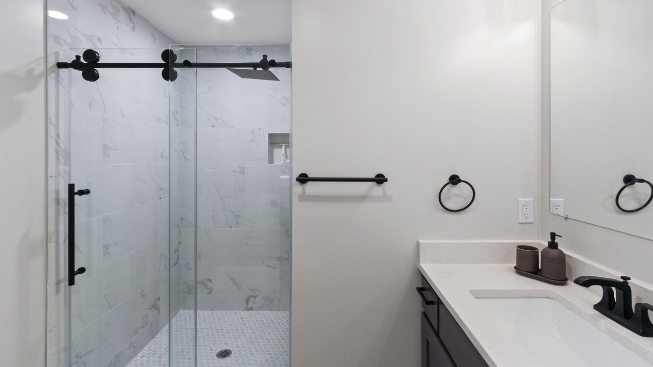 Photo of Bathroom in Canyon Rim