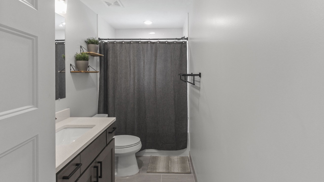 Photo of Bathroom in Canyon Rim