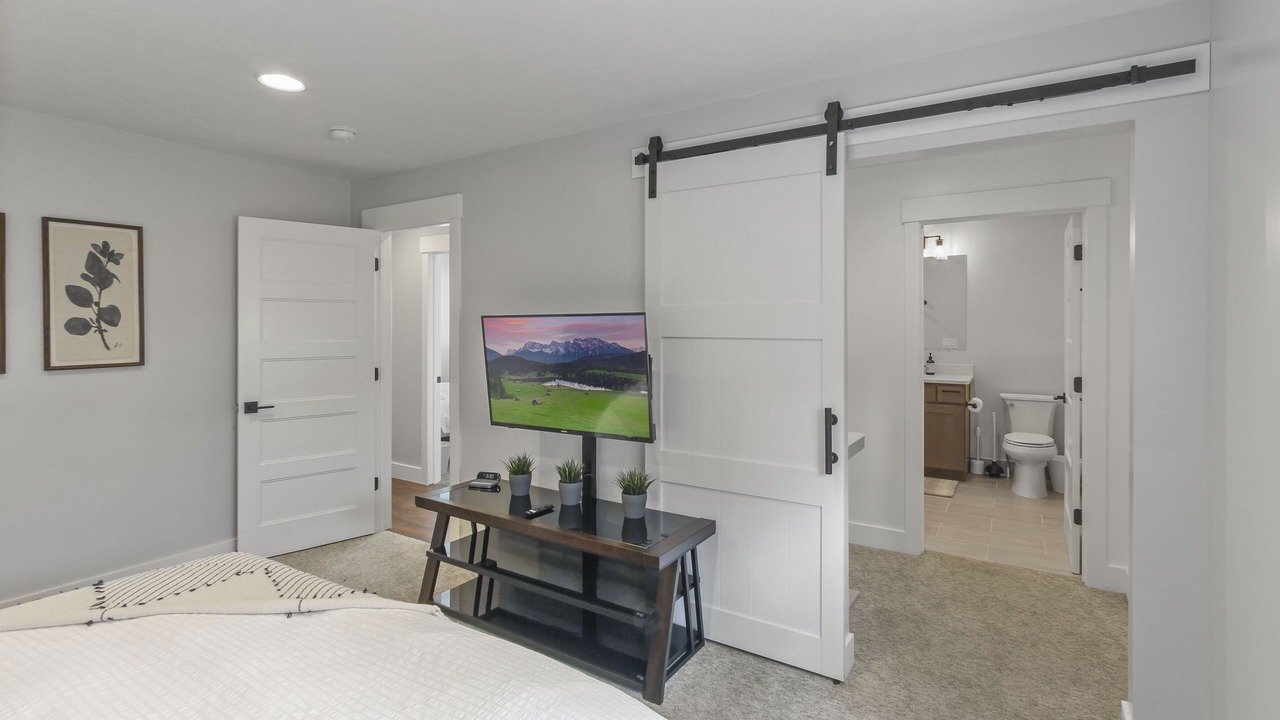 Photo of Bedroom in Canyon Rim