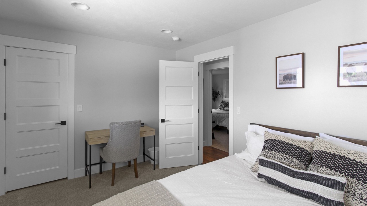 Photo of Bedroom in Canyon Rim