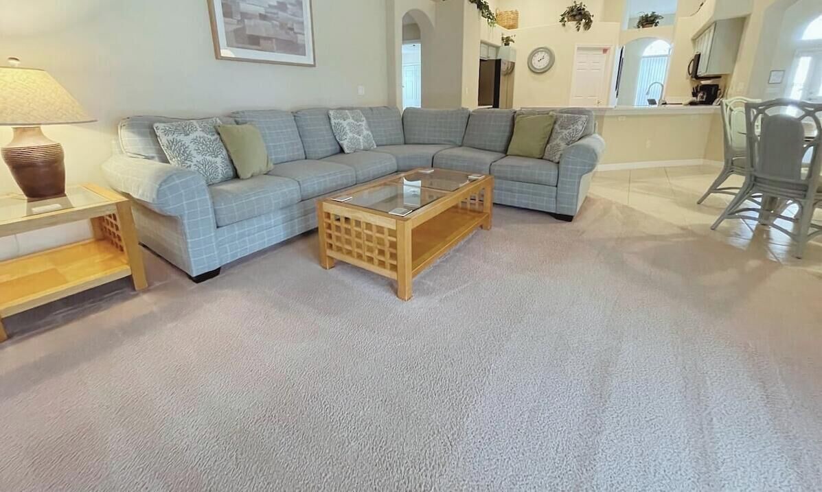 Photo of Livingroom in Orange Tree