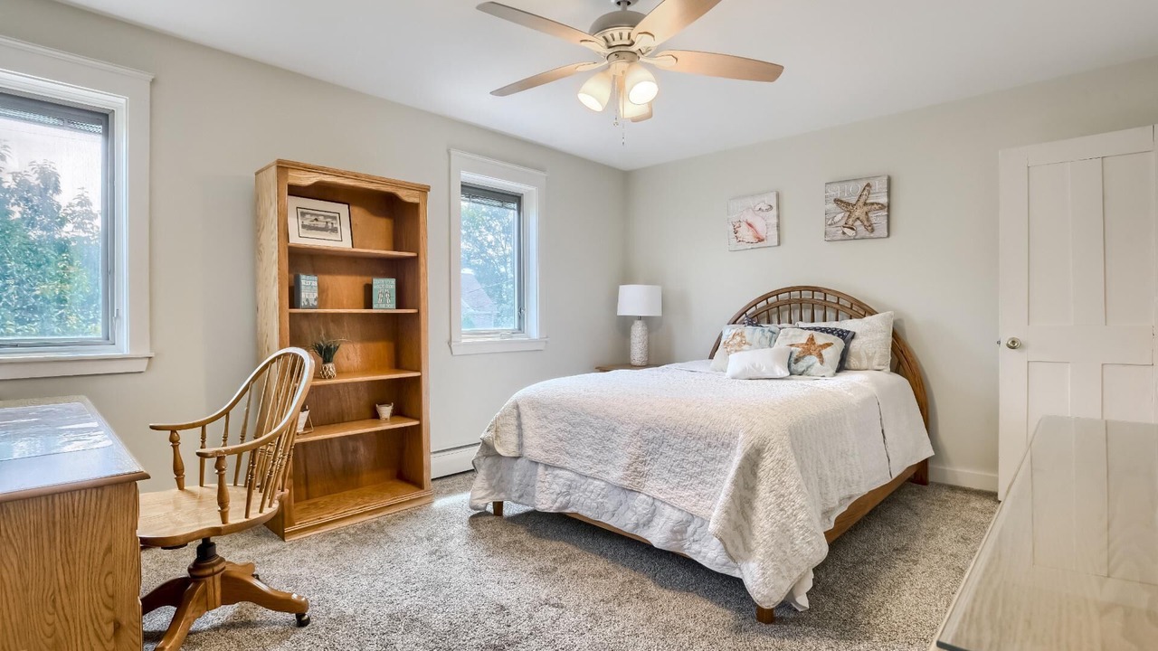Photo of Bedroom in Bonnet Shores