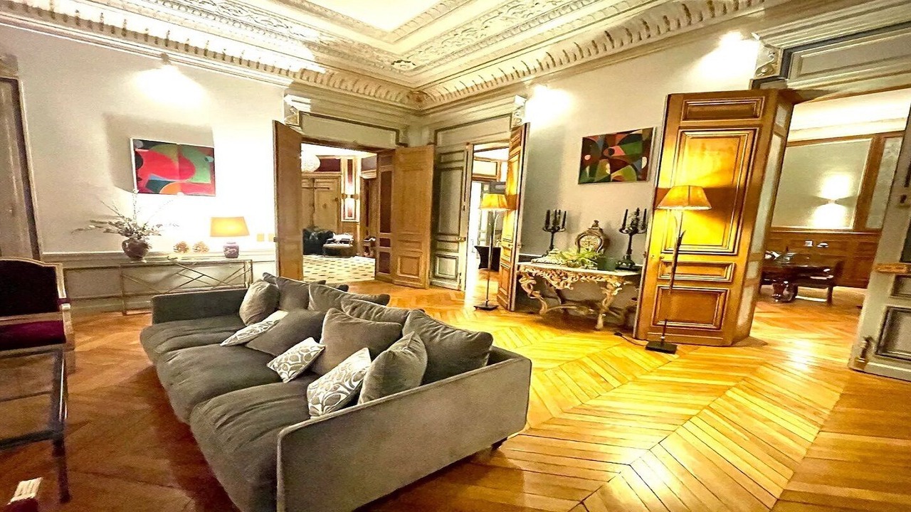 Photo of Livingroom in Quartier de la Plaine-de-Monceaux