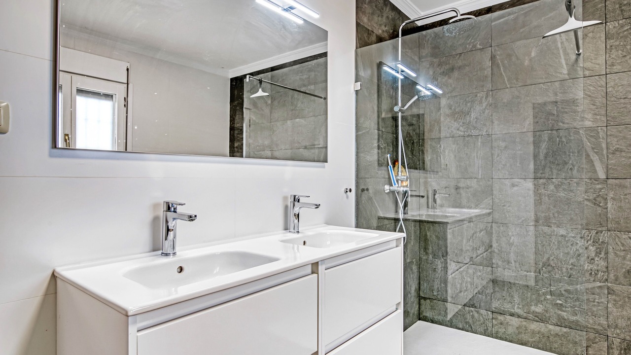 Photo of Bathroom in Pedreguer