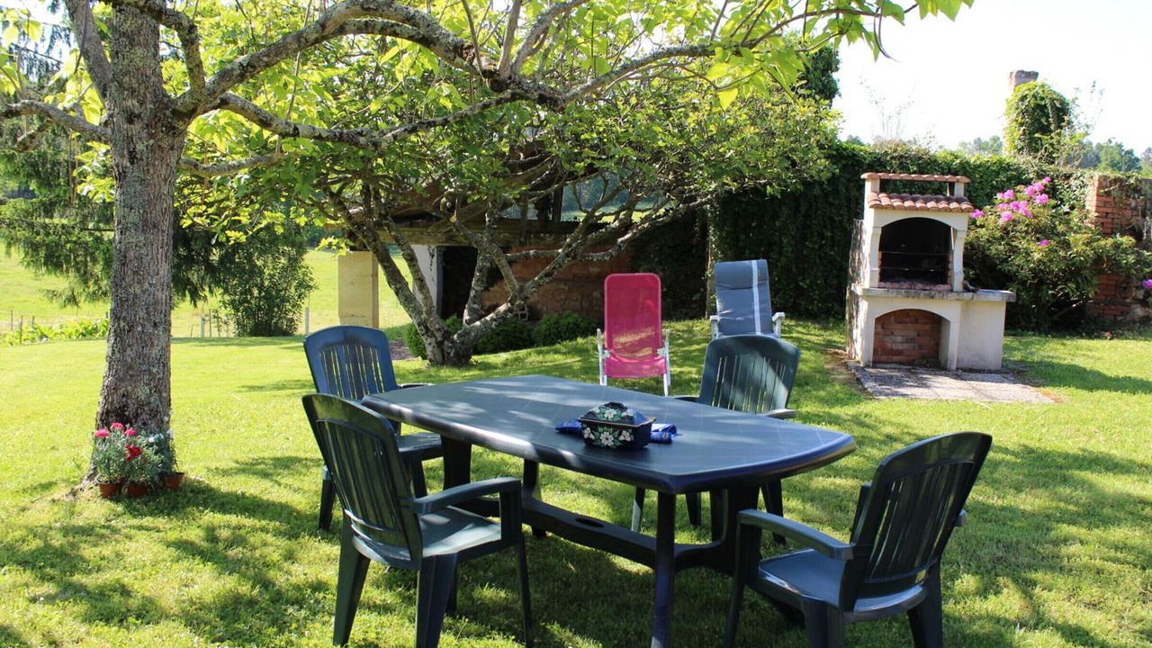 Photo of Outdoor in Saint-Crepin-d'Auberoche