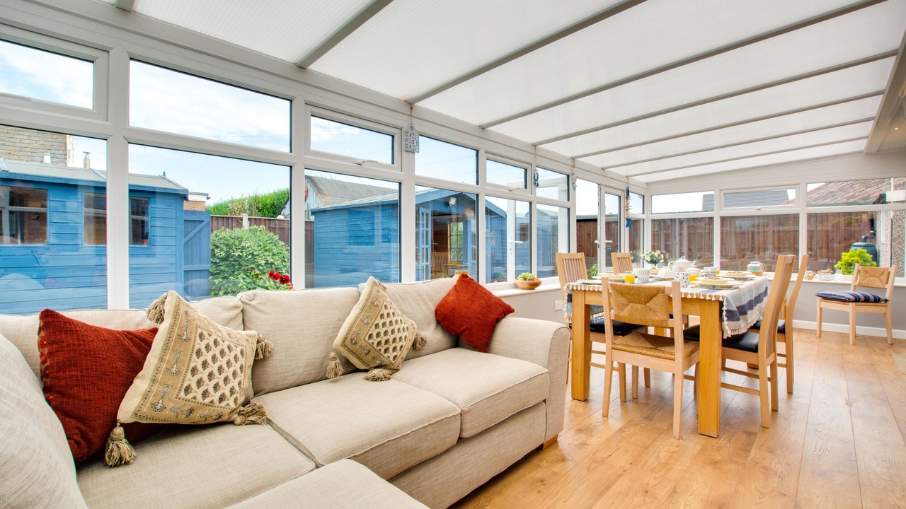 Photo of Livingroom in Walcott