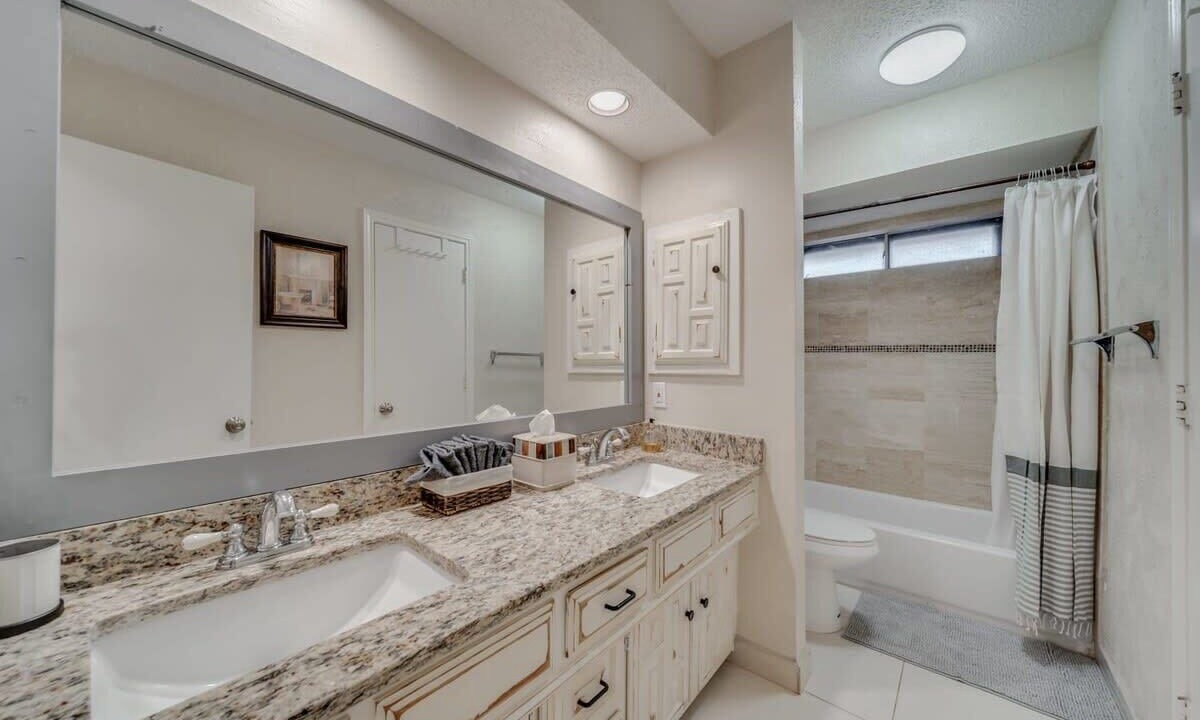 Photo of Bathroom in Plano