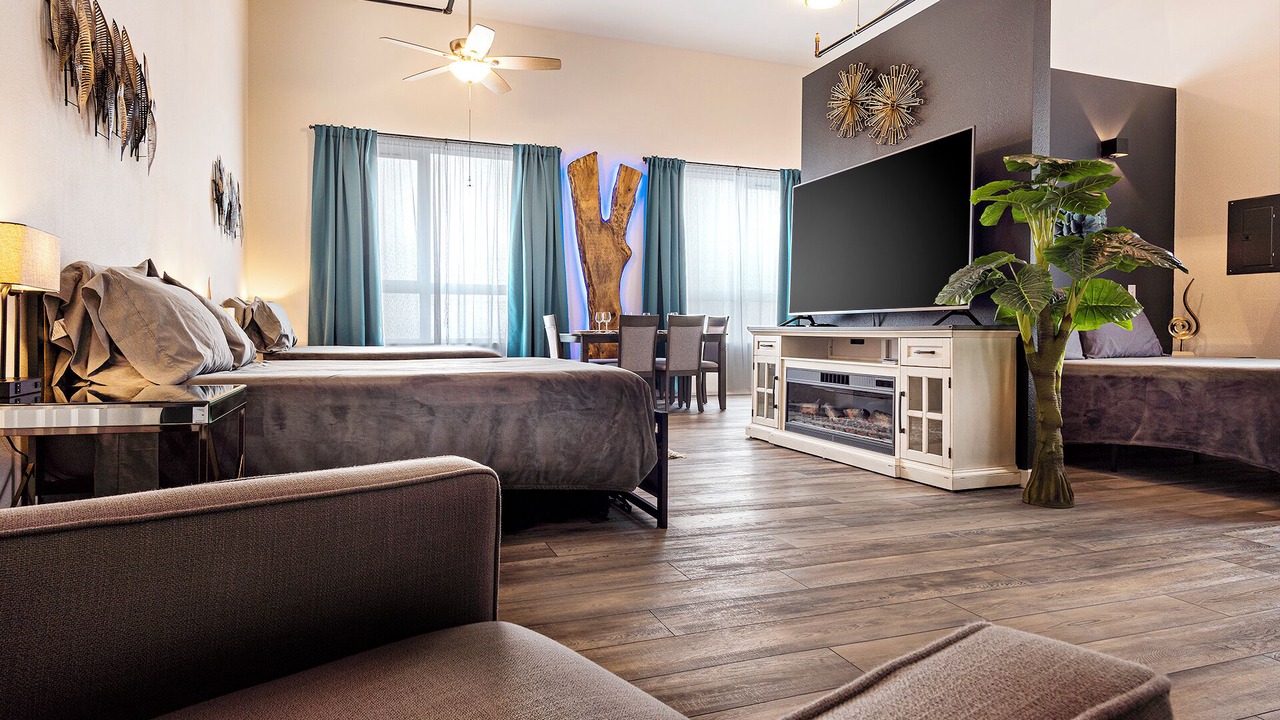 Photo of Livingroom in Monroe