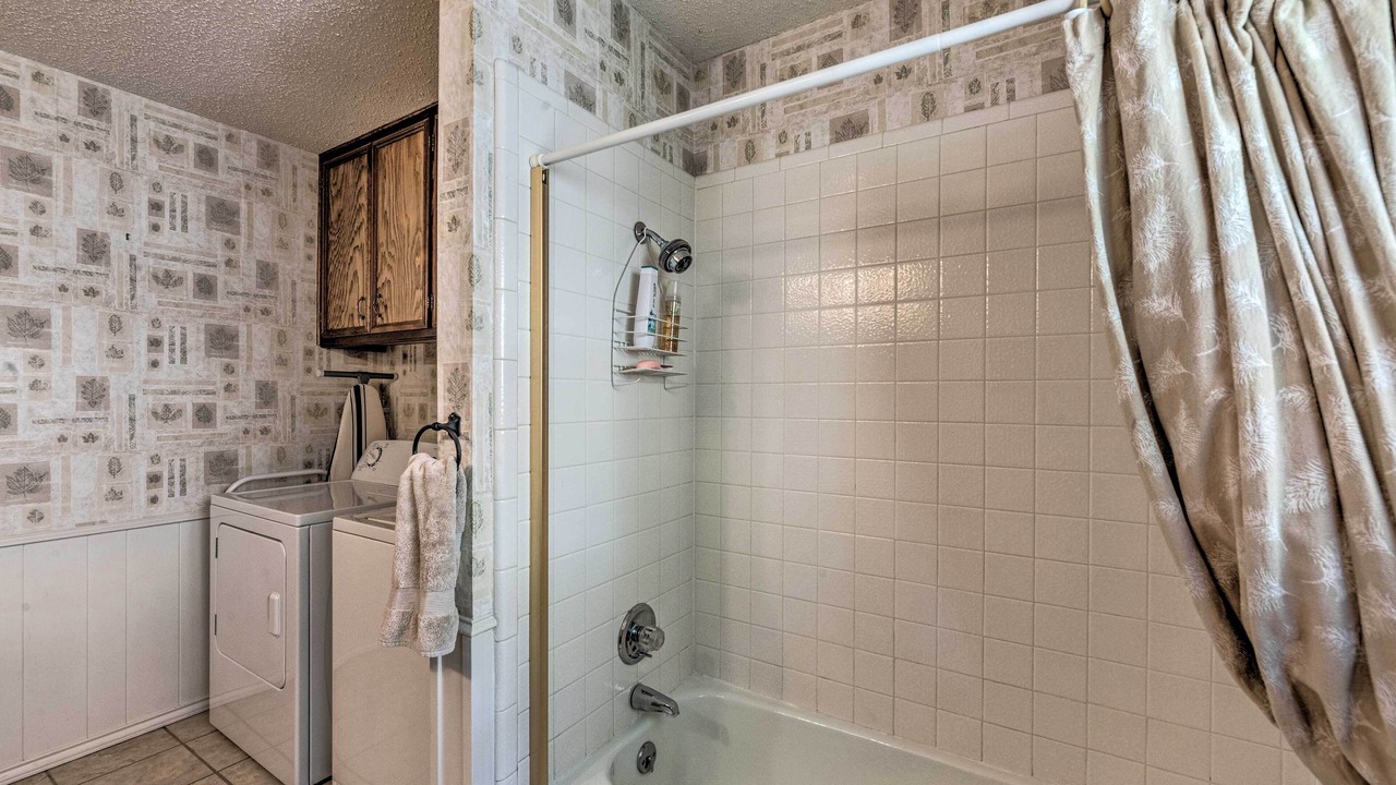 Photo of Bathroom in Ruidoso