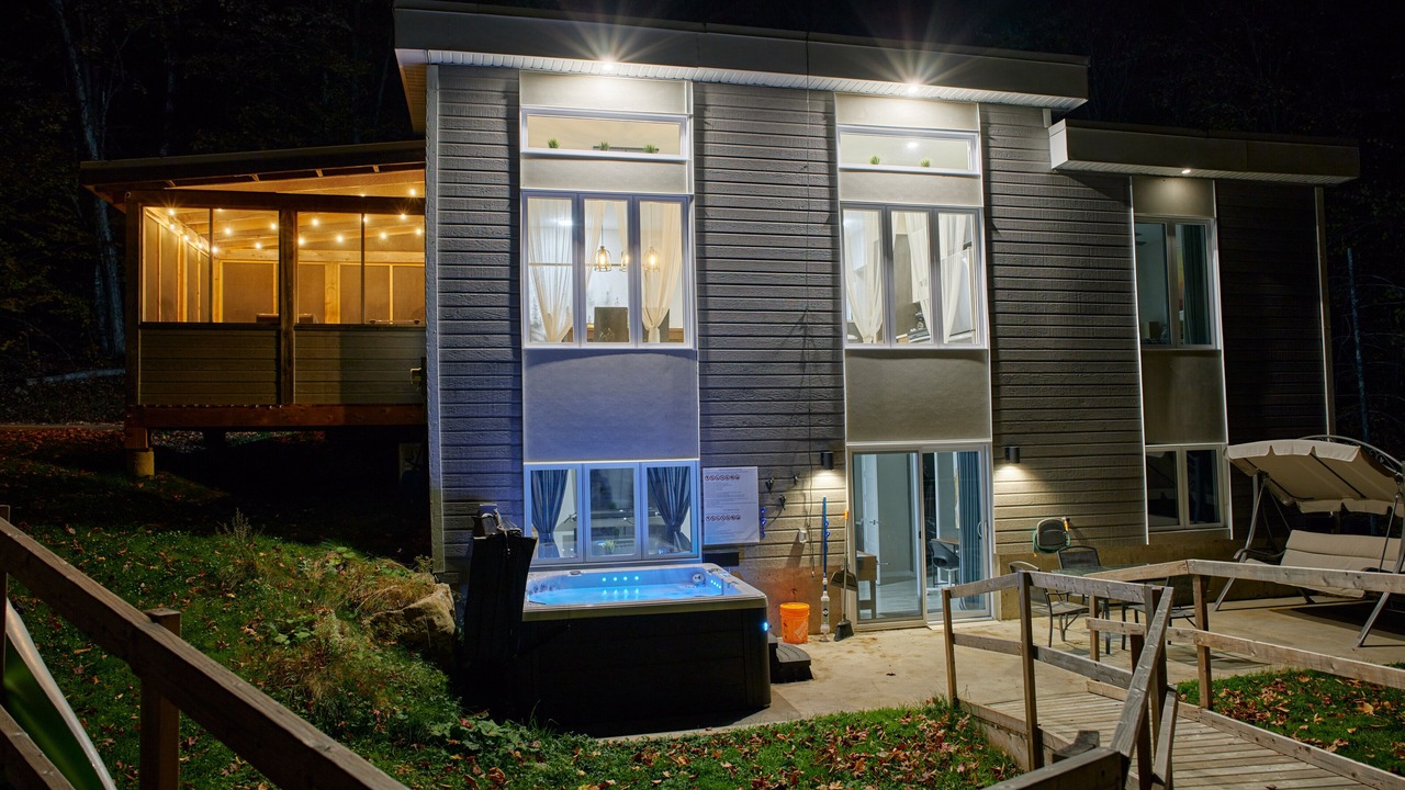 Photo of Patio Balcony in Chertsey