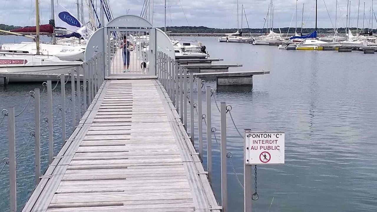 Photo of Others in Mesnil-Saint-Pere