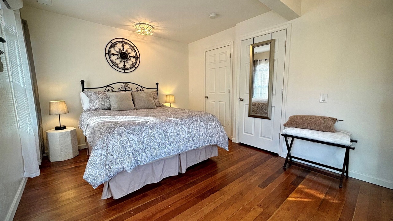 Photo of Bedroom in Grants Pass