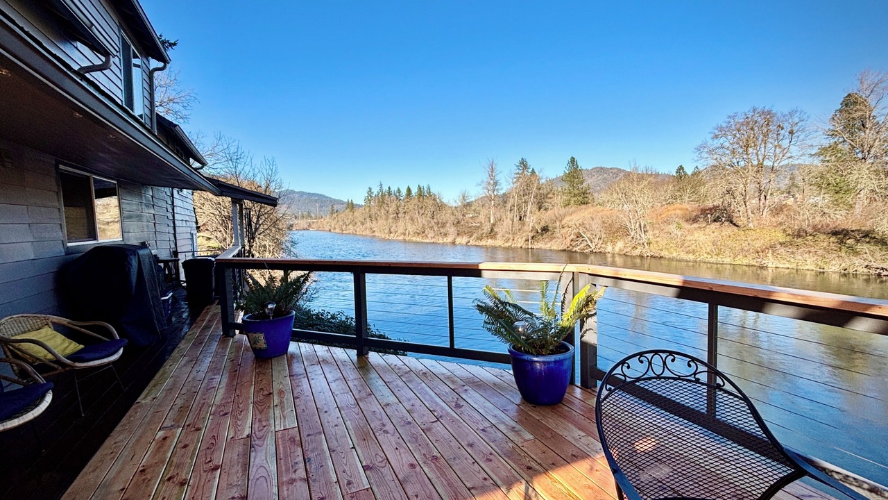Photo of Patio Balcony in Grants Pass