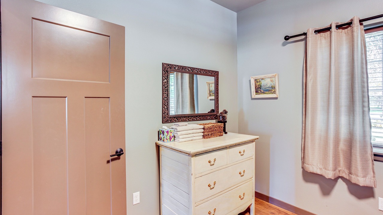 Photo of Others in Packwood