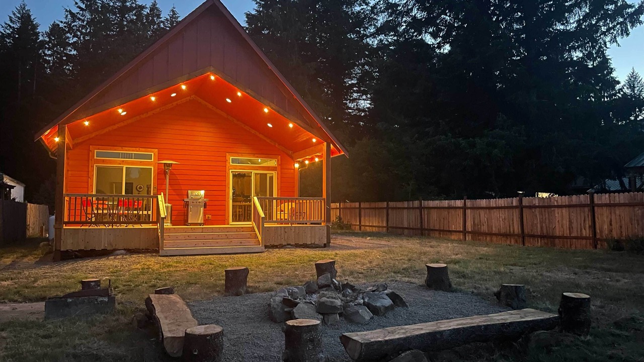 Photo of Others in Packwood