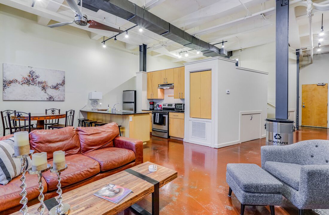 Photo of Livingroom in Downtown Fort Worth