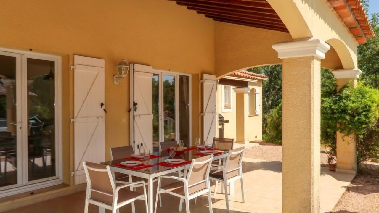 Photo of Others in Le Val