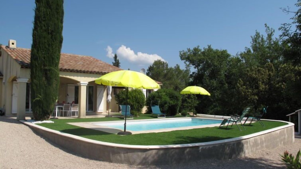 Photo of Others in Le Val