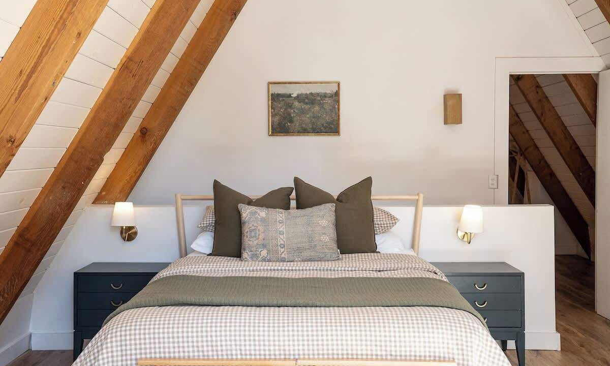 Photo of Bedroom in Big Bear City