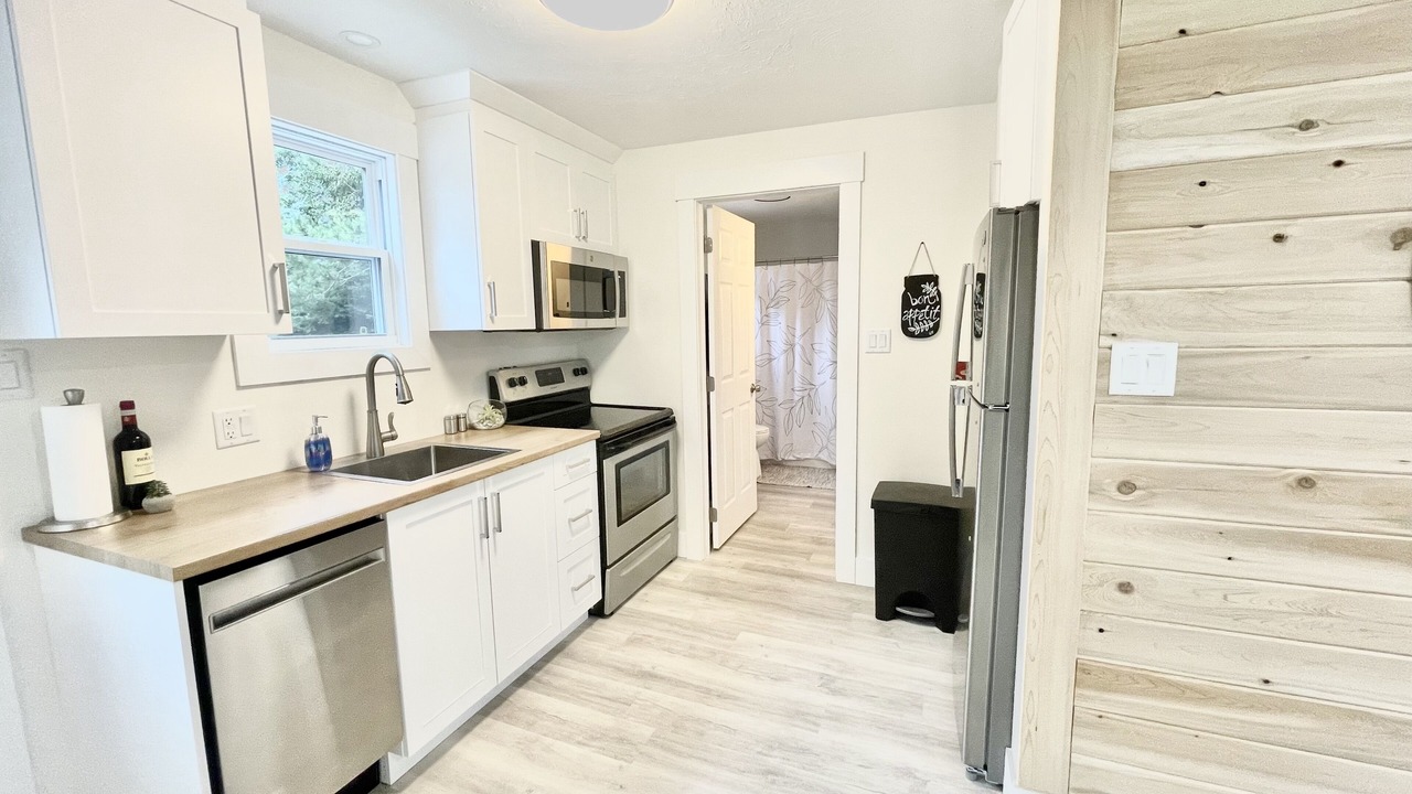 Photo of Kitchen in Pointe-du-Chene